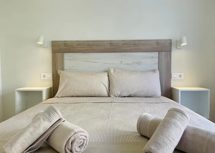 Suncoast Apartment *