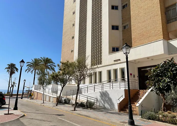 Suncoast Apartment *